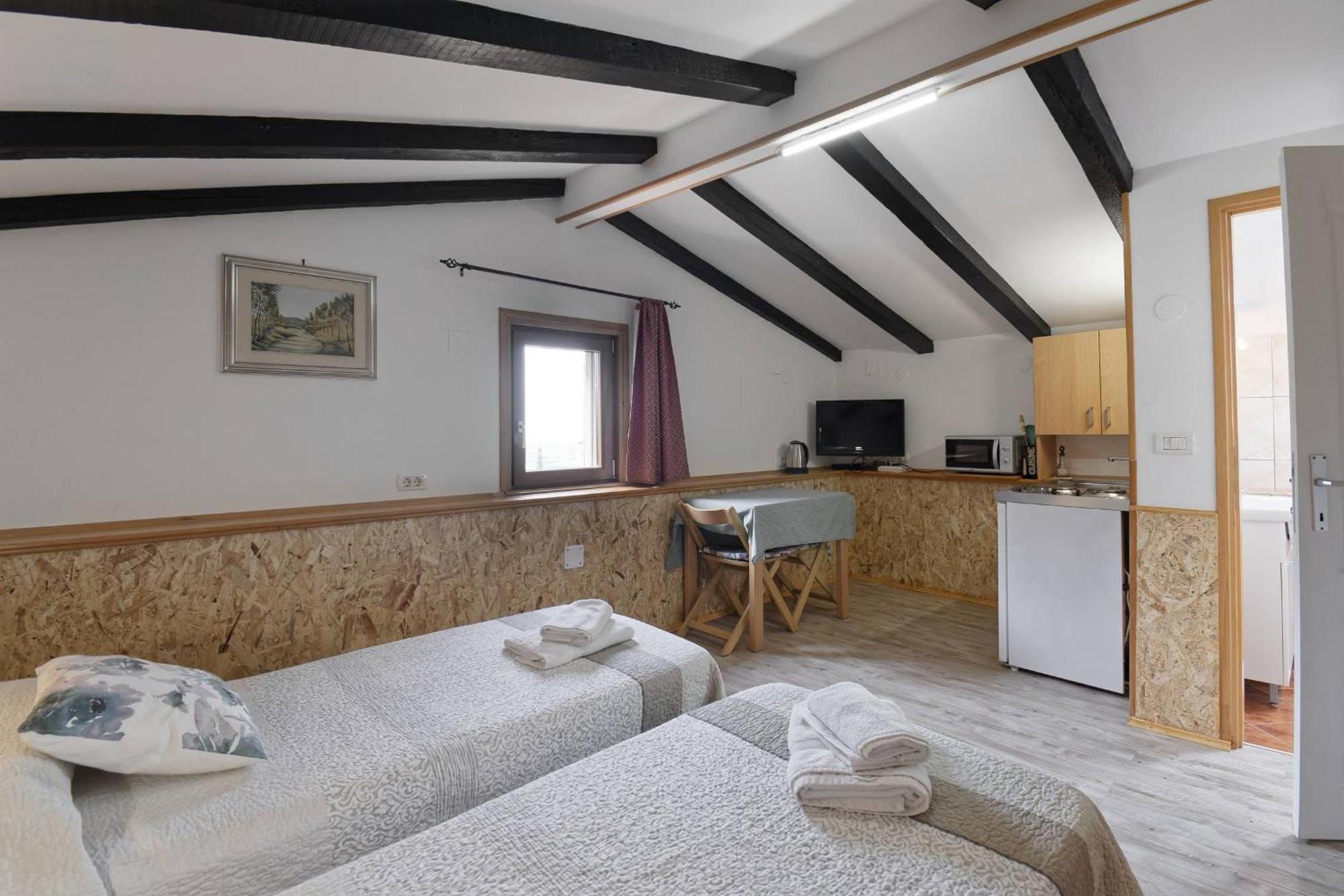 Apartments Smile By Rent Istria Grožnjan Екстериор снимка